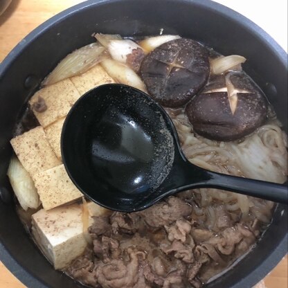 割り下を使うことで、簡単に美味しいすき焼きが出来ました！旦那さんにも好評だったので、またリピートさせていただきます♪